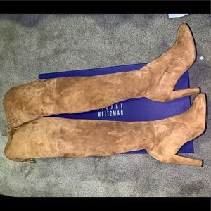 Stuart Weitzman Highland Boot in Walnut